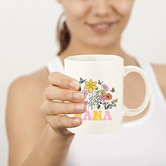 fcaylo Nana Gifts for Grandma, Grandma Christmas Gifts for Women, Thanksgiving Gifts Ideas for Granny Mimi, Gigi Presents Coffee Mug Set with Keychain Socks