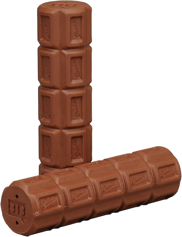 Amazon | MagicOne(マジックワン) チョコバイクグリップ ブラウン