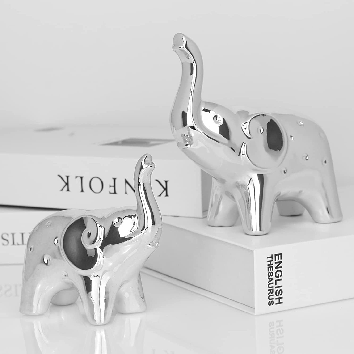 EIUY A Pair Ceramic Elephant Statue Home Decor,Modern Style Decorative Ornaments for Living Room, Bedroom, Office Desktop, Cabinets,Handmade Artware Gifts (Silver)