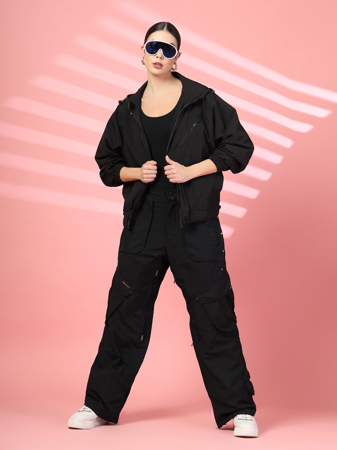 CHKOKKO Womens Stylish Oversized Windcheater Jacket with Zip Closure Lightweight Sportswear for Running Travel Hiking Outdoor and Rainy Season Wear Black XXL 1