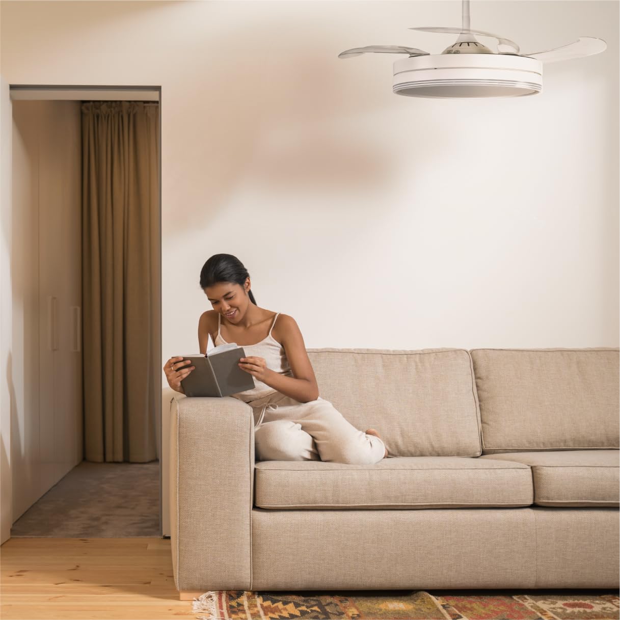 UNIVERSALBLUE VITRIMUR | Ventilador de Techo con Aspas Retráctiles | 6 Velocidades |Luz LED| Motor DC | Silencioso | Modo Invierno | Temporizador | Mando Incluido | Facil De Montar (Blanco)