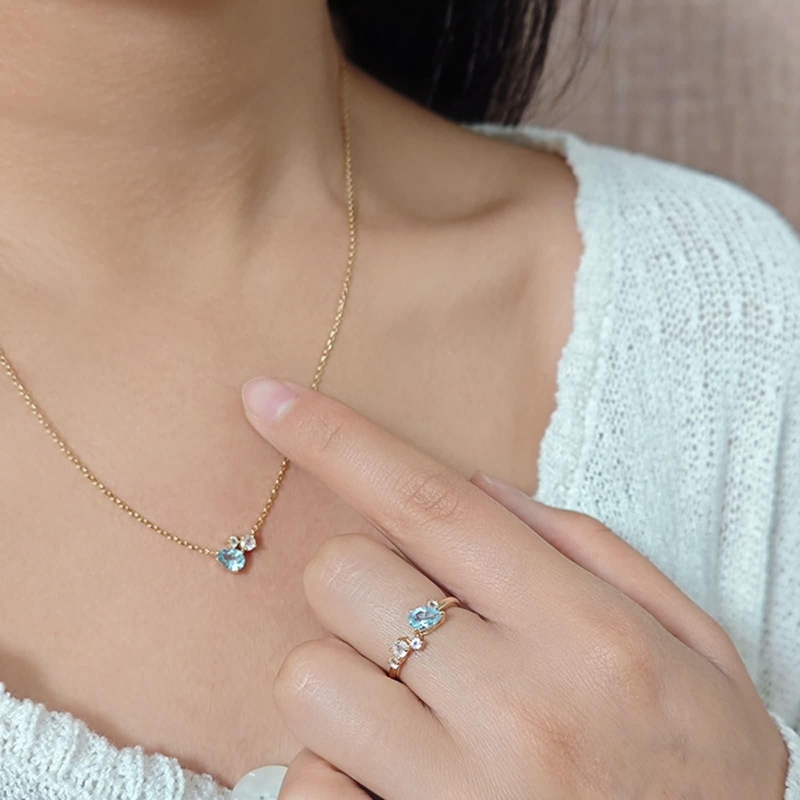 Anillo de compromiso de oro 9 K/14 K/18 K con gotas de topacio azul claro, forma de lágrima