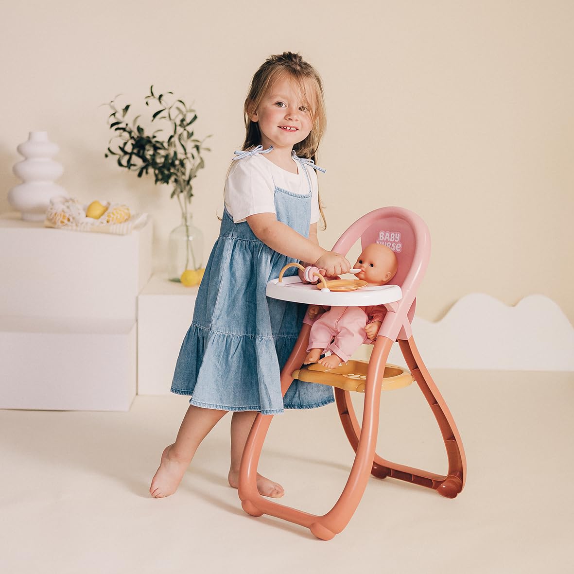 Smoby - Baby Nurse - Chaise Haute - pour Poupon Jusqu'à 42 cms - Accessoires Inclus - A Partir de 18 Mois - Fabrication Française