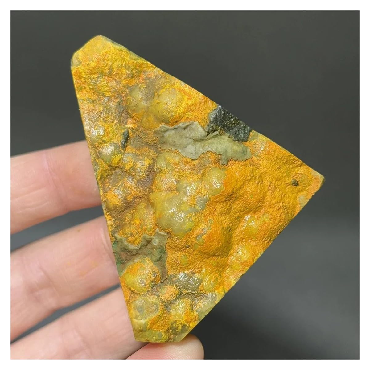 LQYXGS Crystal Stone Home Decor Rare Irregular Polyhedral Natural Mineral Specimen Home Decoration(109g)