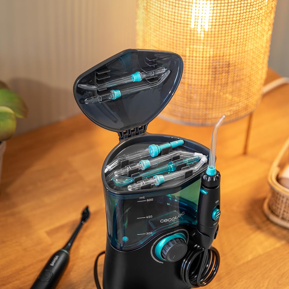 Cecotec Centro de Estación Bucal o Dental Bamba ToothCare Jet Clean. 18W, Irrigador 600ml de Capacidad, 10 Niveles de Presión, 7 Cabezales y Cepillo de Dientes Eléctrico con 5 Modos
