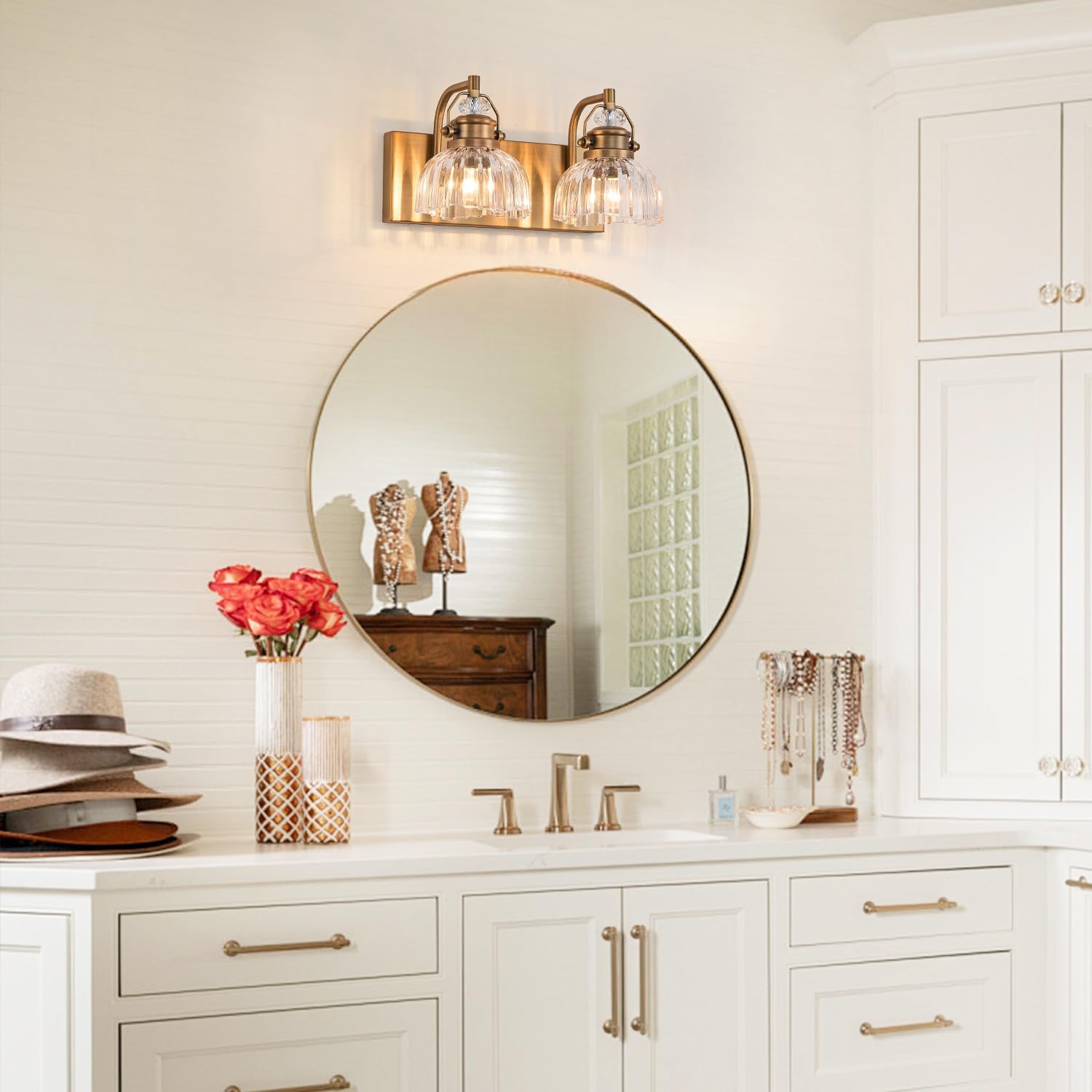 Vintage Brushed Brass Vanity Lights with Clear Glass Shade 14.56-Inch Bathroom Mirror Front Light, Rust and Moisture Resistantvintage Bathroom Light fixtures (E26 Bulb Not Includ