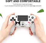 DLseego Chat & Le mauvais lapin 4PCS Prises de main pour Xbox One PS5 PlayStation4 DualSense Commutateur Pro Contrôleur sans fil Deck vapeur, silicone doux anti-dérapant bouton de la carte japonaise 3D Couverture de joystick