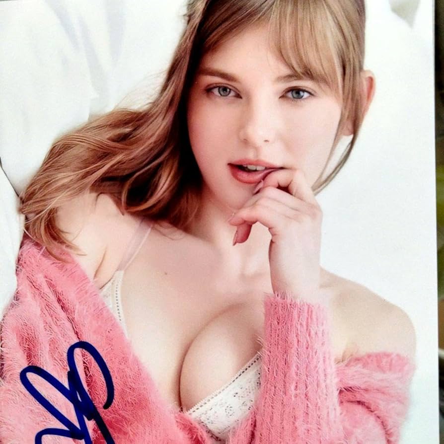 セール中…エラ・フレイヤ直筆サイン入り2Lサイズ写真…オランダのYouTuber Amazon.co.jp: エラ フレイヤ直筆サイン入り2Lサイズ写真