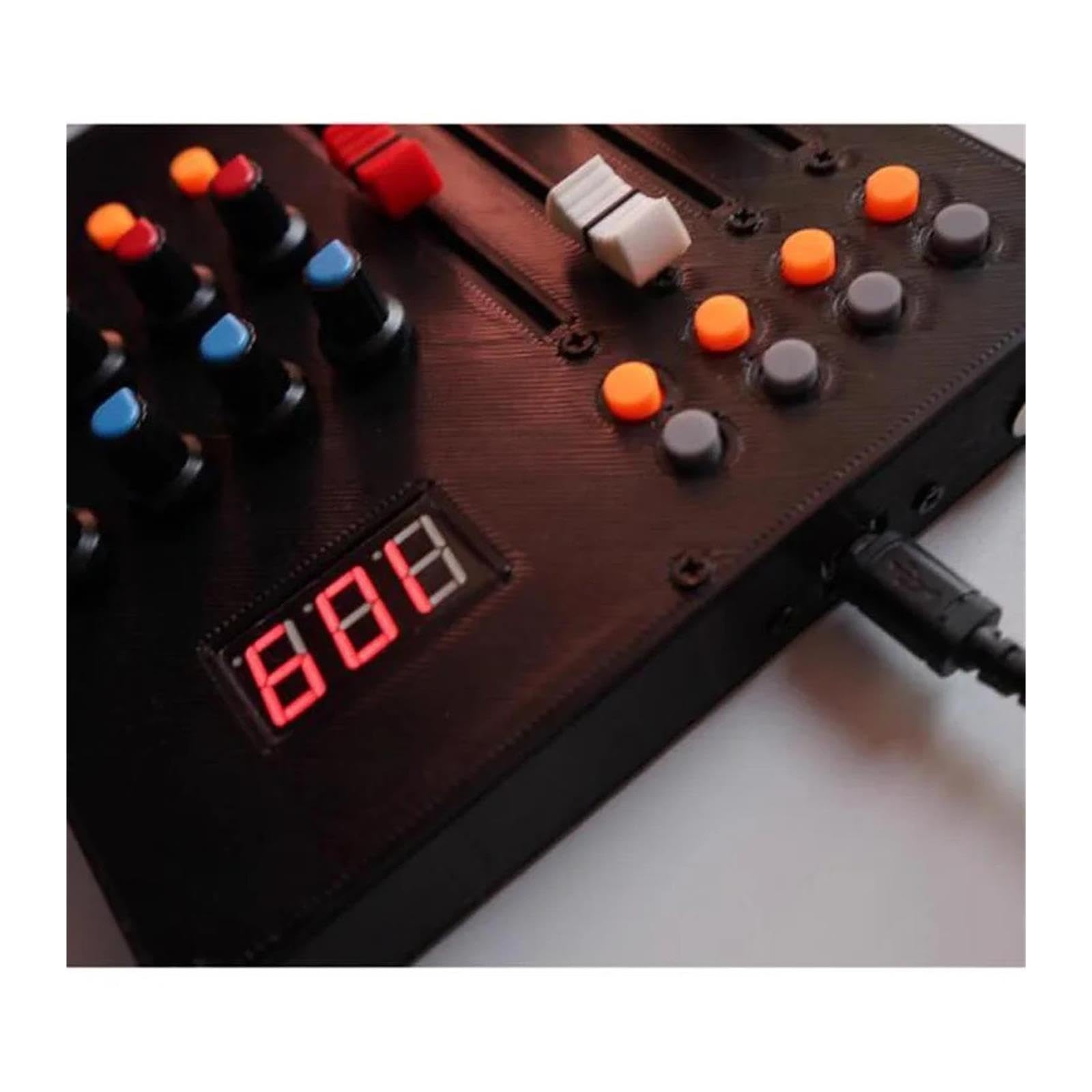 Kontroler MIDI 4 tłumiki 12 padów 8 pokręteł Wyświetlacz wartości CC USB-B do produkcji muzyki przez DJ-ów Wydajność
