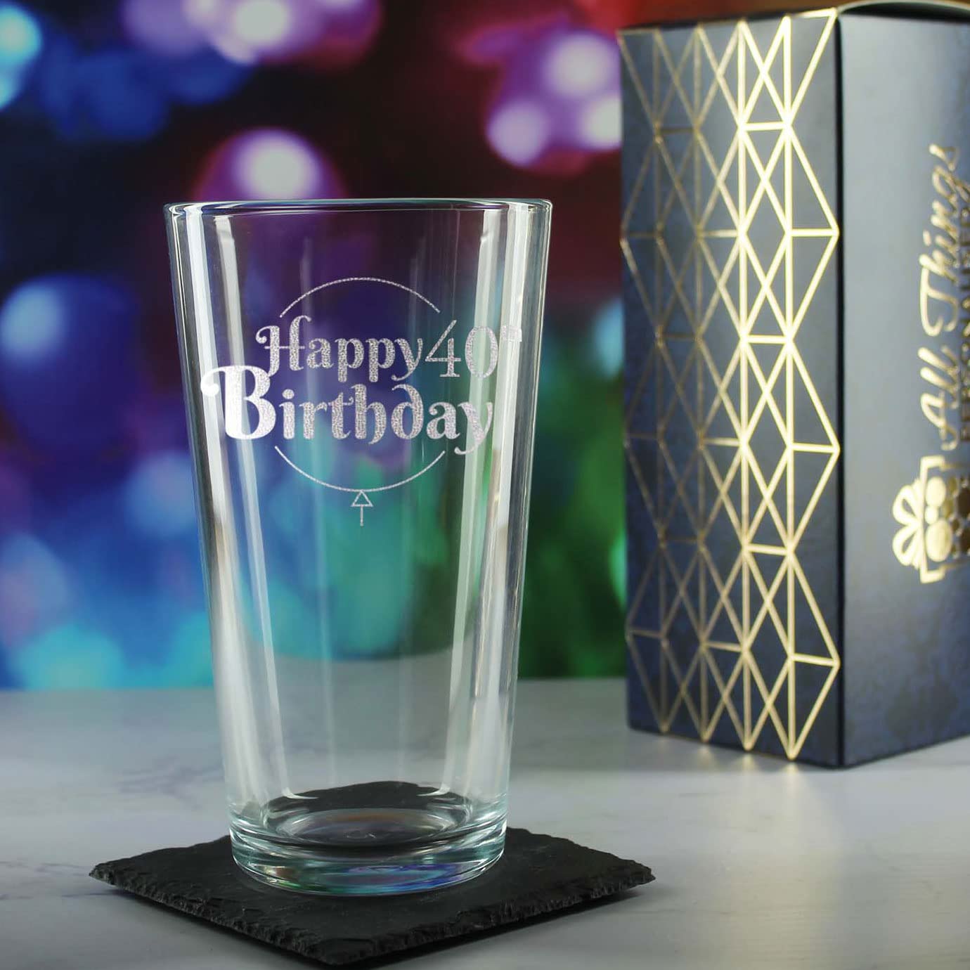 Verre à bière pour 40e anniversaire gravé, contenance 590 ml, coffret cadeau, motif ballon « Happy Birthday », cadeau pour lui ou elle, gravé au laser au Royaume-Uni