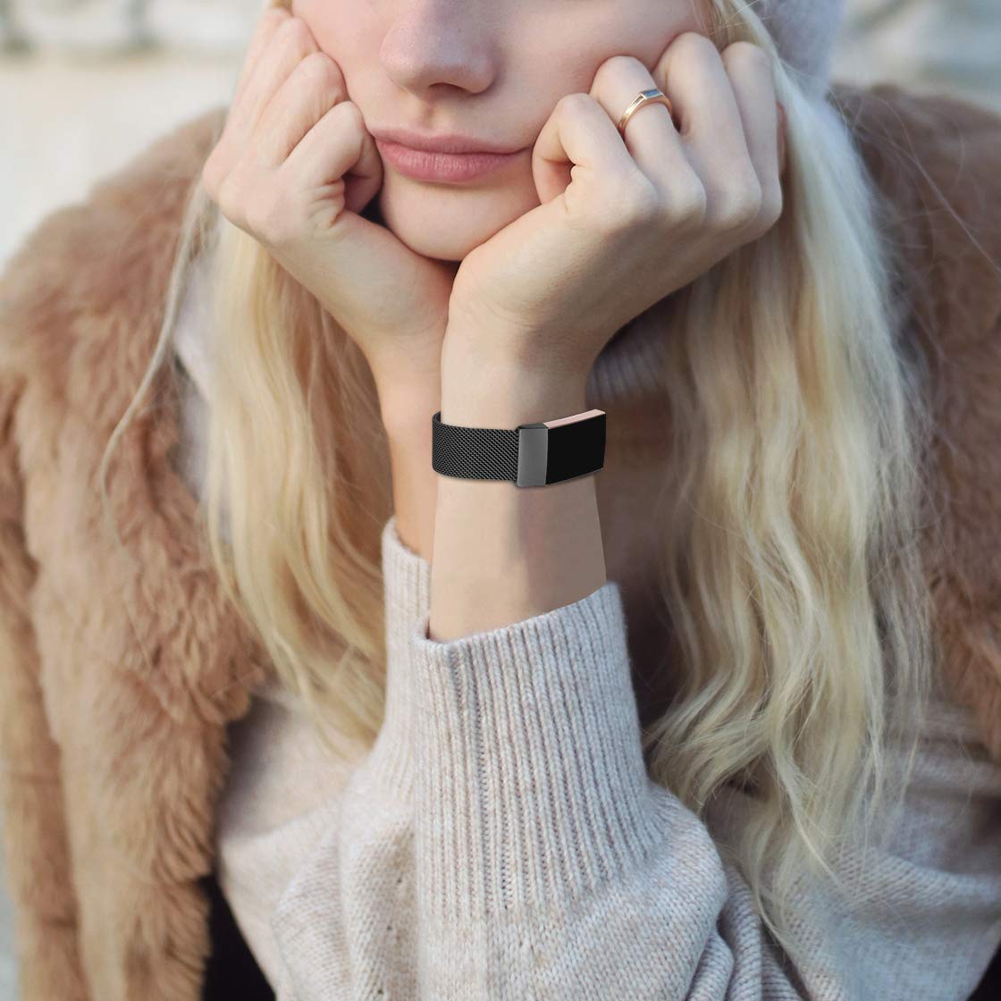Cinturino Magnetico In Metallo Per Fitbit Charge 4 E Charge 3 - ZWGKKYGYH, Chiusura Magnetica, Regolabile, Vari Colori (Nero, Oro Rosa, Argento)