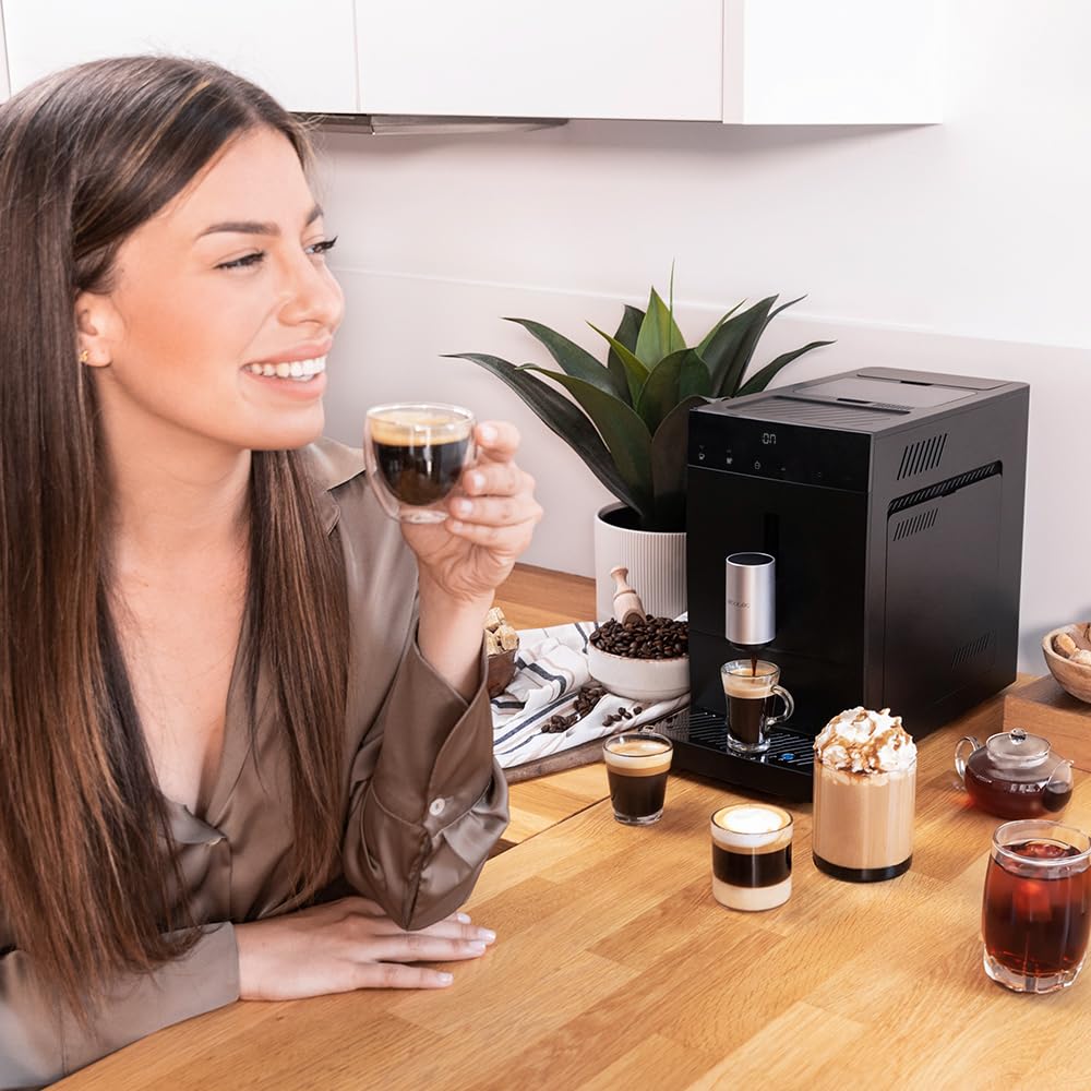 Cecotec Macchina da Caffè Superautomatica Cremmaet Compact. 1450W, Superautomatica, 19 Bar, Thermoblock, Serbatoio Caffè 150g, Serbatoio Acqua 1,1L, Pulizia Automatica