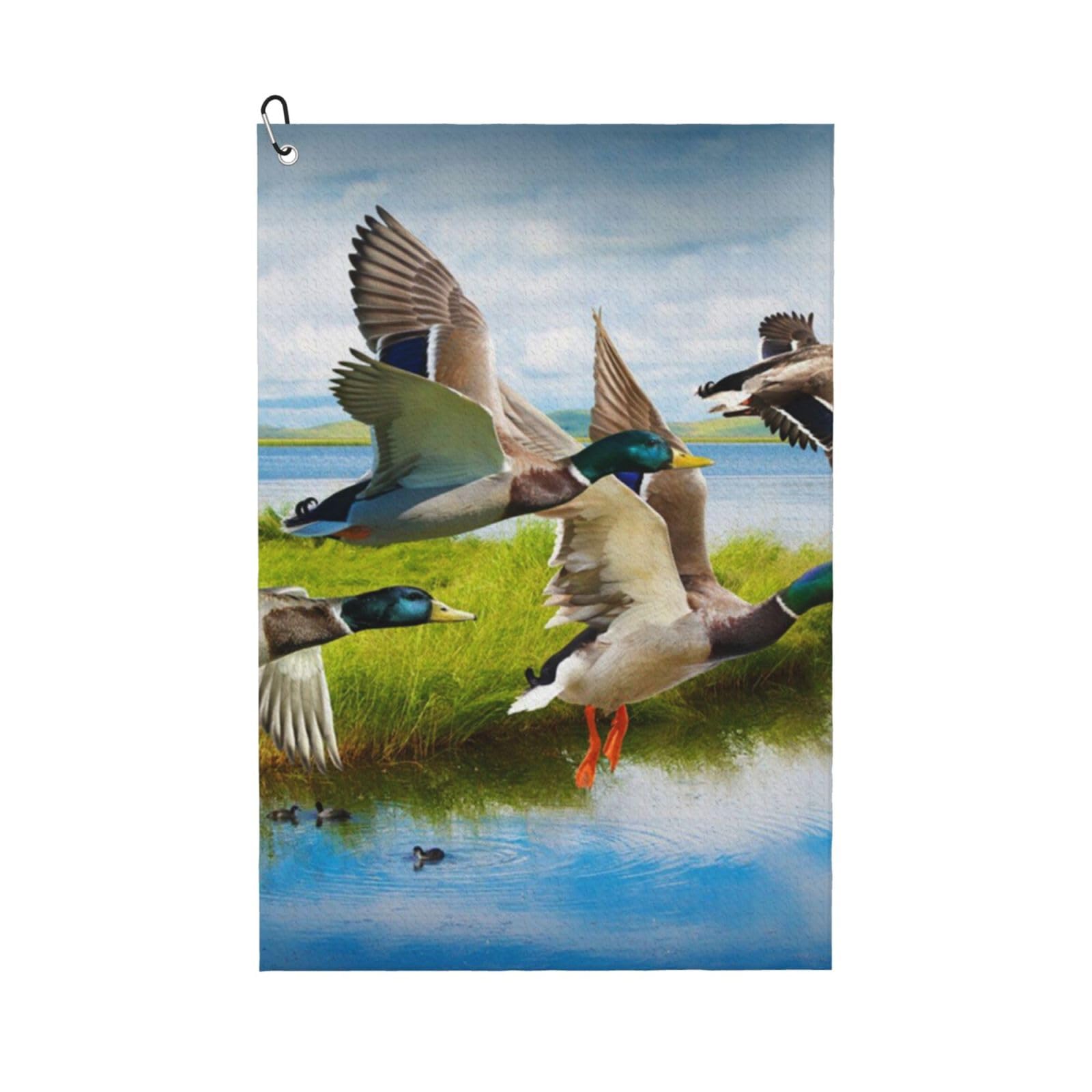 Hnnkloy Duck Large Design, 16x24 in Portable Waffle Golf Towels with Carabiner Clip for Golf Bag