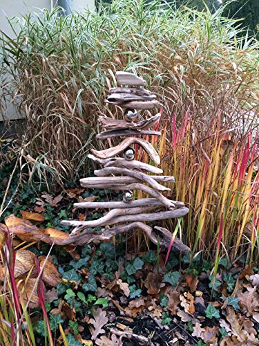 Gartenstecker aus Treibholz mit Edelstahlkugeln