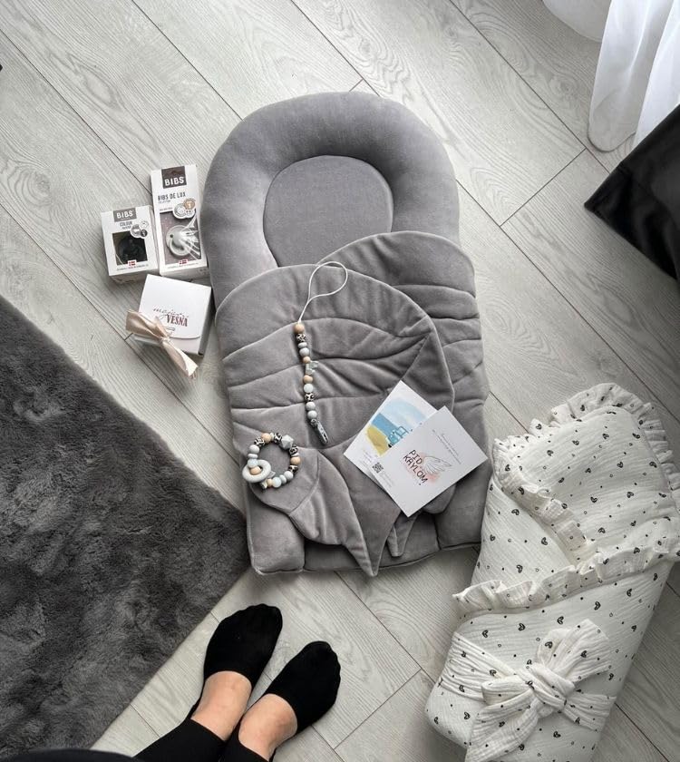 Handmade Baby Play Lounger – Soft Cotton Nest for Tummy Time, Diaper Changes & Play – Hypoallergenic Materials – Two Size Options (Graphite, Maxi)