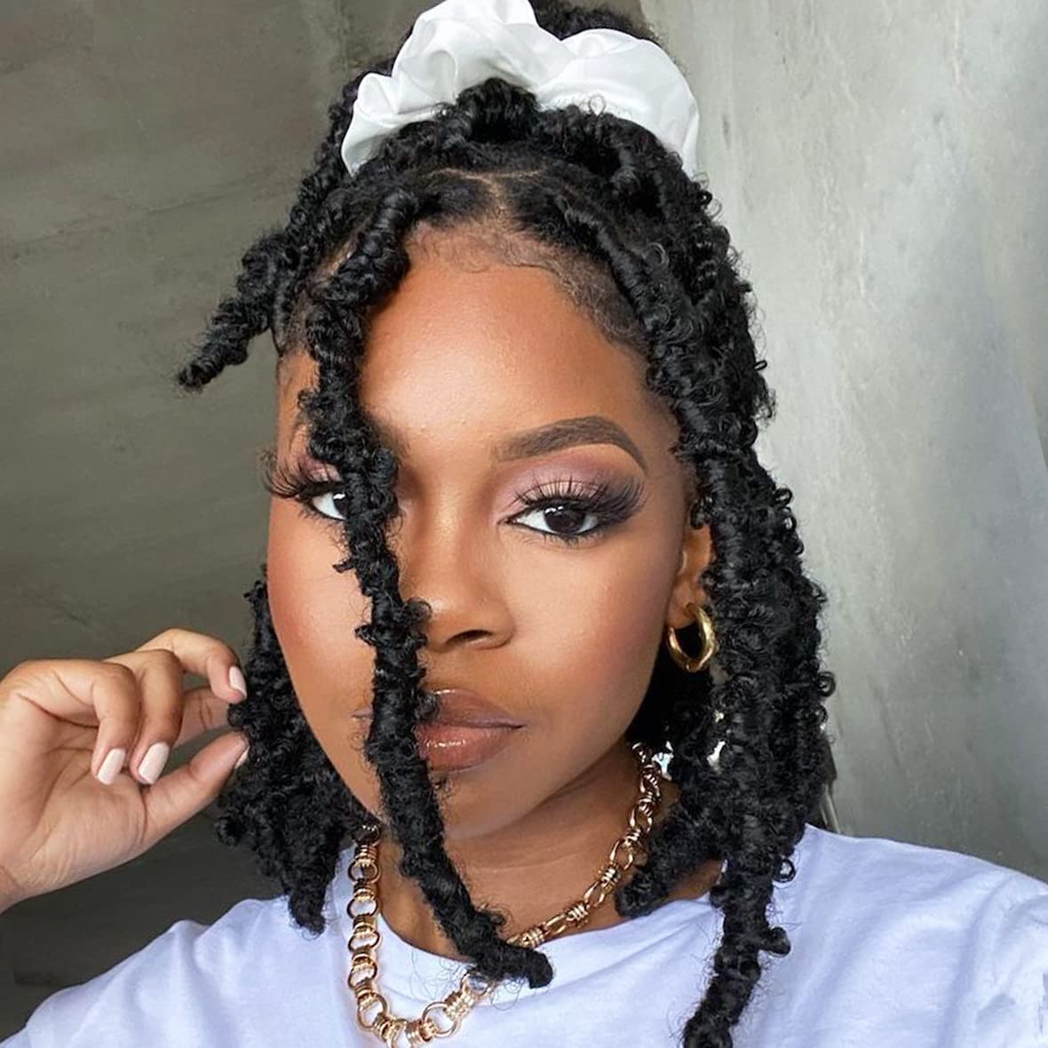 Leeven 12 Inch Butterfly Faux Hair 6 Packs Pre Looped Distressed Locs Crochet Braids Hair Extensions Natural 1B#