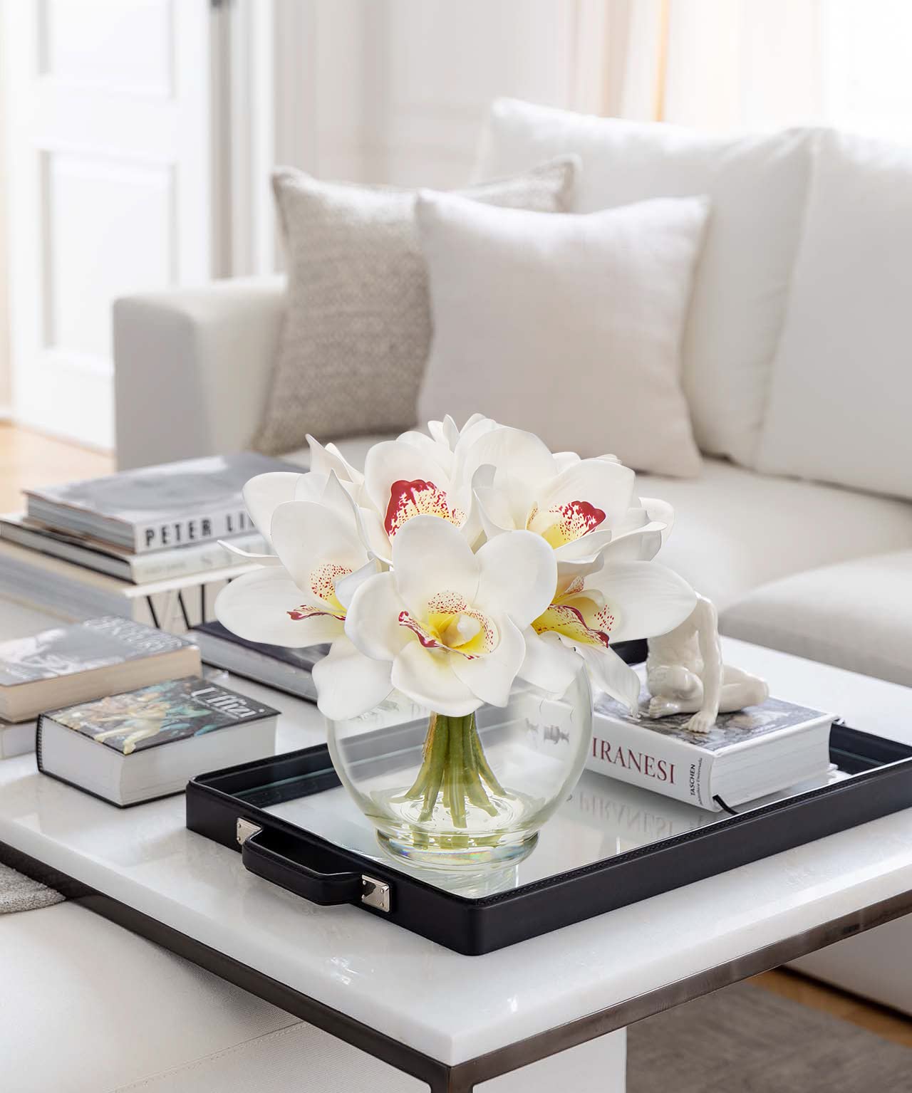 9 fiori artificiali in vaso vero tocco, orchidea finto Cymbidium fiore in vaso di vetro con finta acqua seta bianca finta Phalaenopsis disposizione per casa matrimonio tavolo centrotavola decorazione