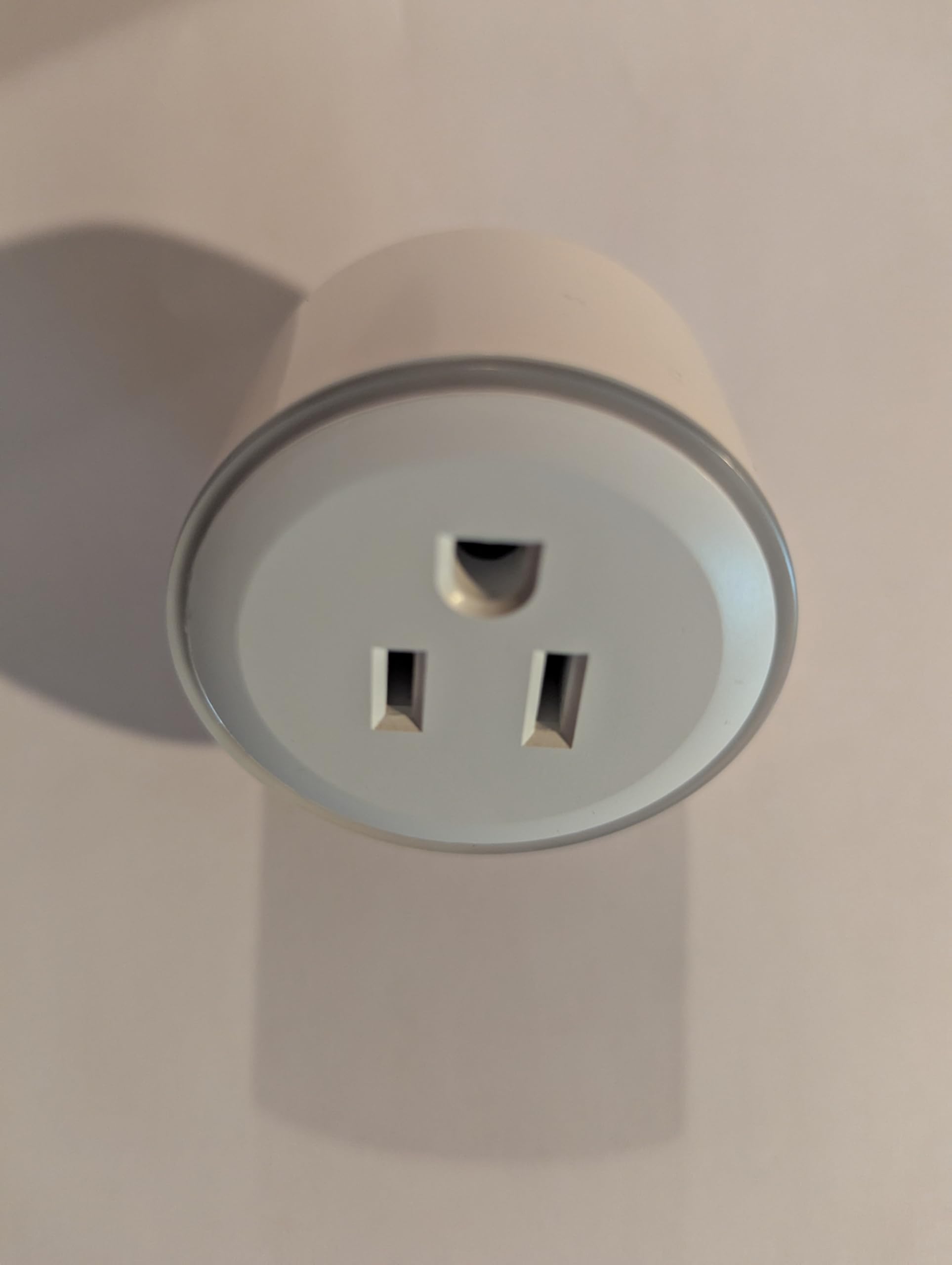 WiFi Plug Socket Supplier Tuya Smart Home US Adapter Plug Outlet Connector Wireless Remote Control Alexa Timing Smart