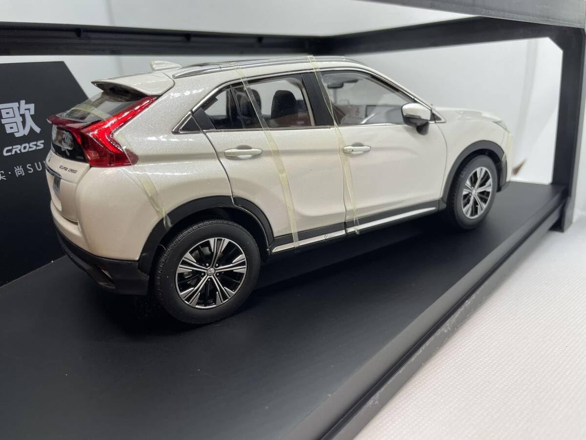 Amazon | 三菱 1/18 エクリプスクロス ECLIPSE CROSS ホワイト