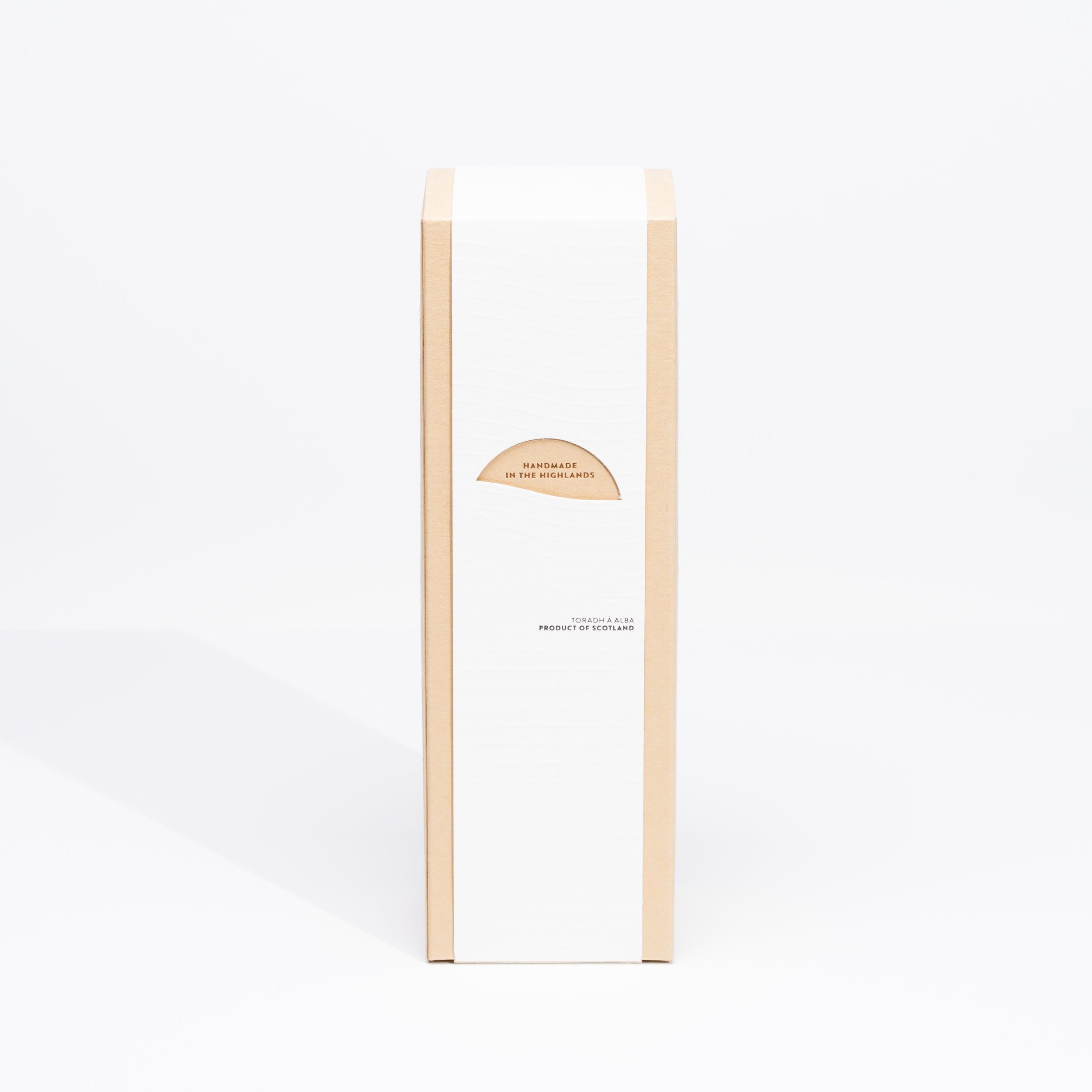 Sandalwood & patchouli Reed Diffuser 27cm x 8.5cm x 8.5cm - Isle of Skye