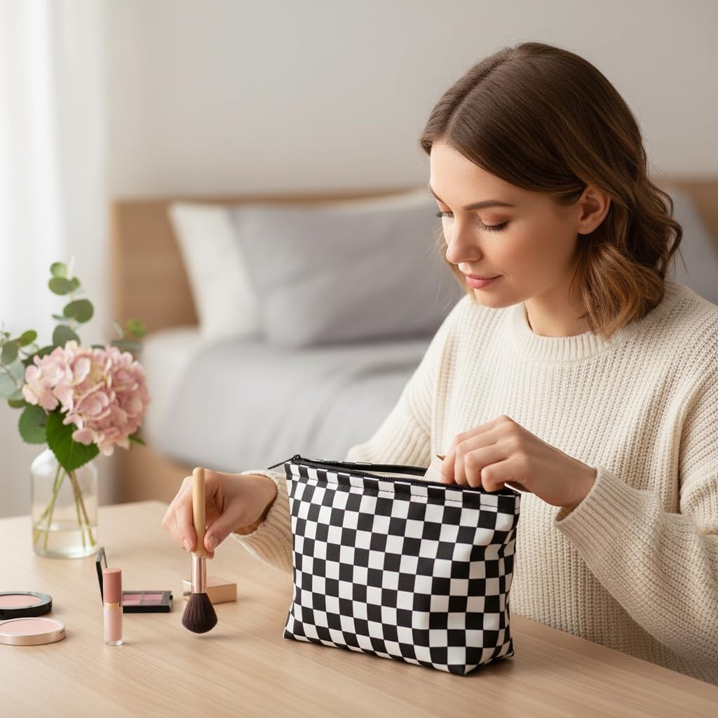 Makeup Bag Travel Toiletry Bag, Cute Small Cosmetic Bags for Women and Girls, Large Capacity Zipper Makeup Pouch, Purse Organizer Pouches (Checkerboard) - Image 2