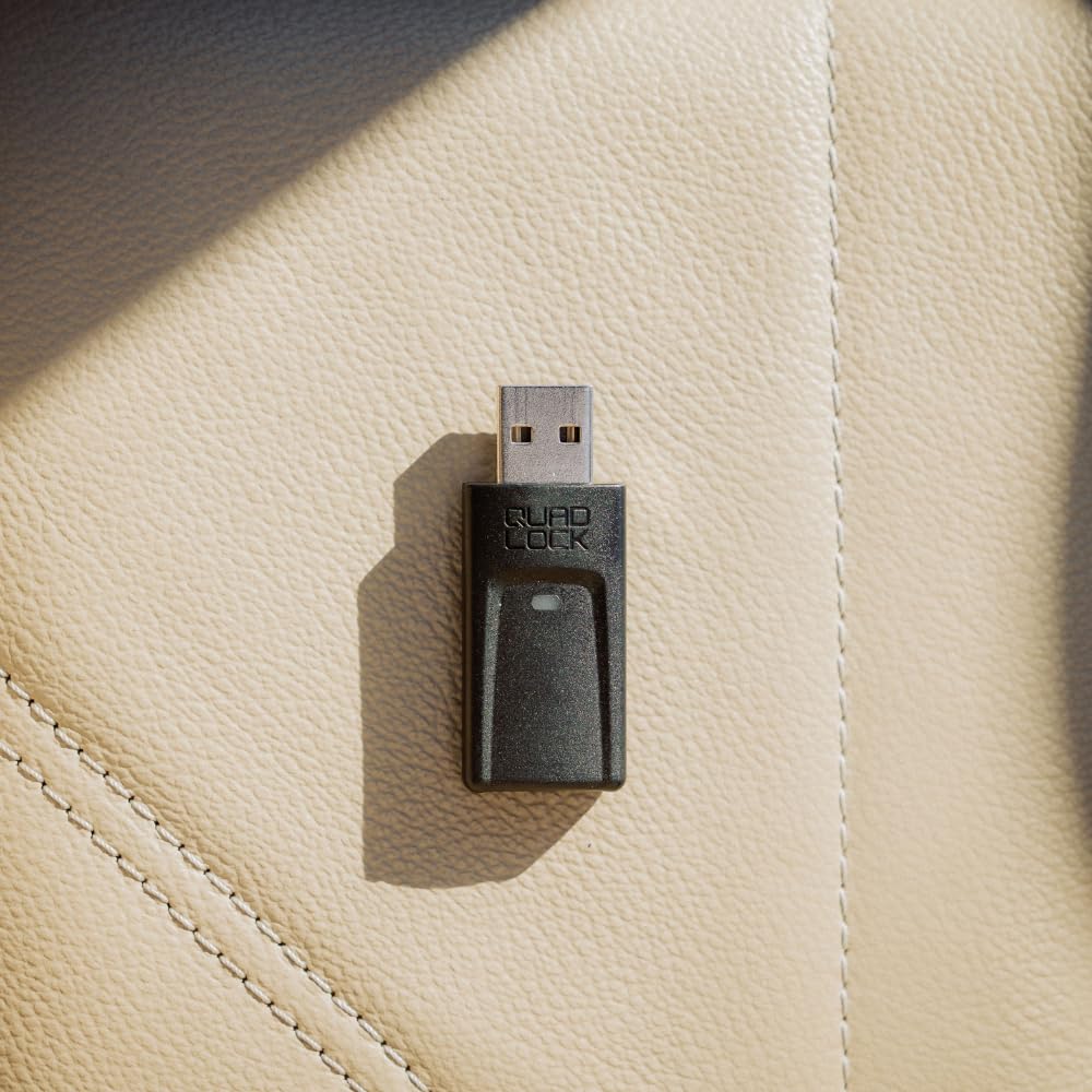QUAD LOCK Adattatore wireless per auto per Apple CarPlay e Android Auto, Plug & Play USB per auto con CarPlay cablato/Android Auto