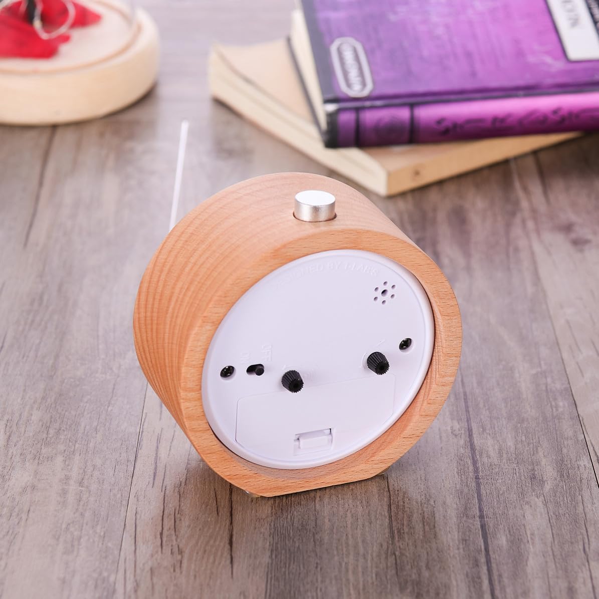 BETOOKY Reloj Despertador de Escritorio de Madera Redondo Clásico