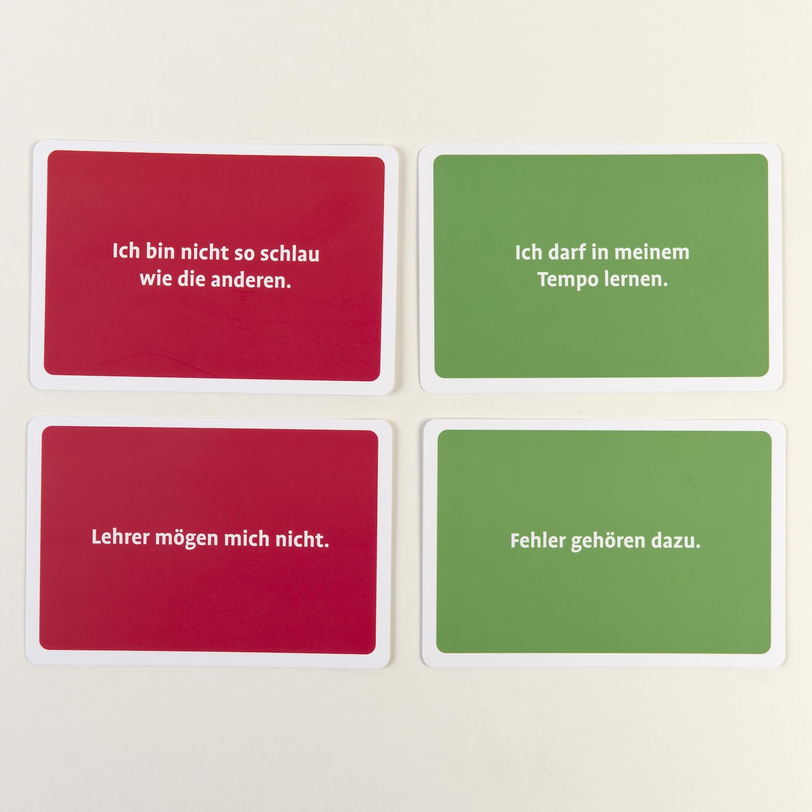 Positive und negative Glaubenssätze für Jugendliche: 80 Grundüberzeugungen für Psychotherapie und Beratung. Mit 16-seitigem Booklet. Kartenformat 9,8 x 14,3 cm in stabiler Box. (Beltz Therapiekarten)
