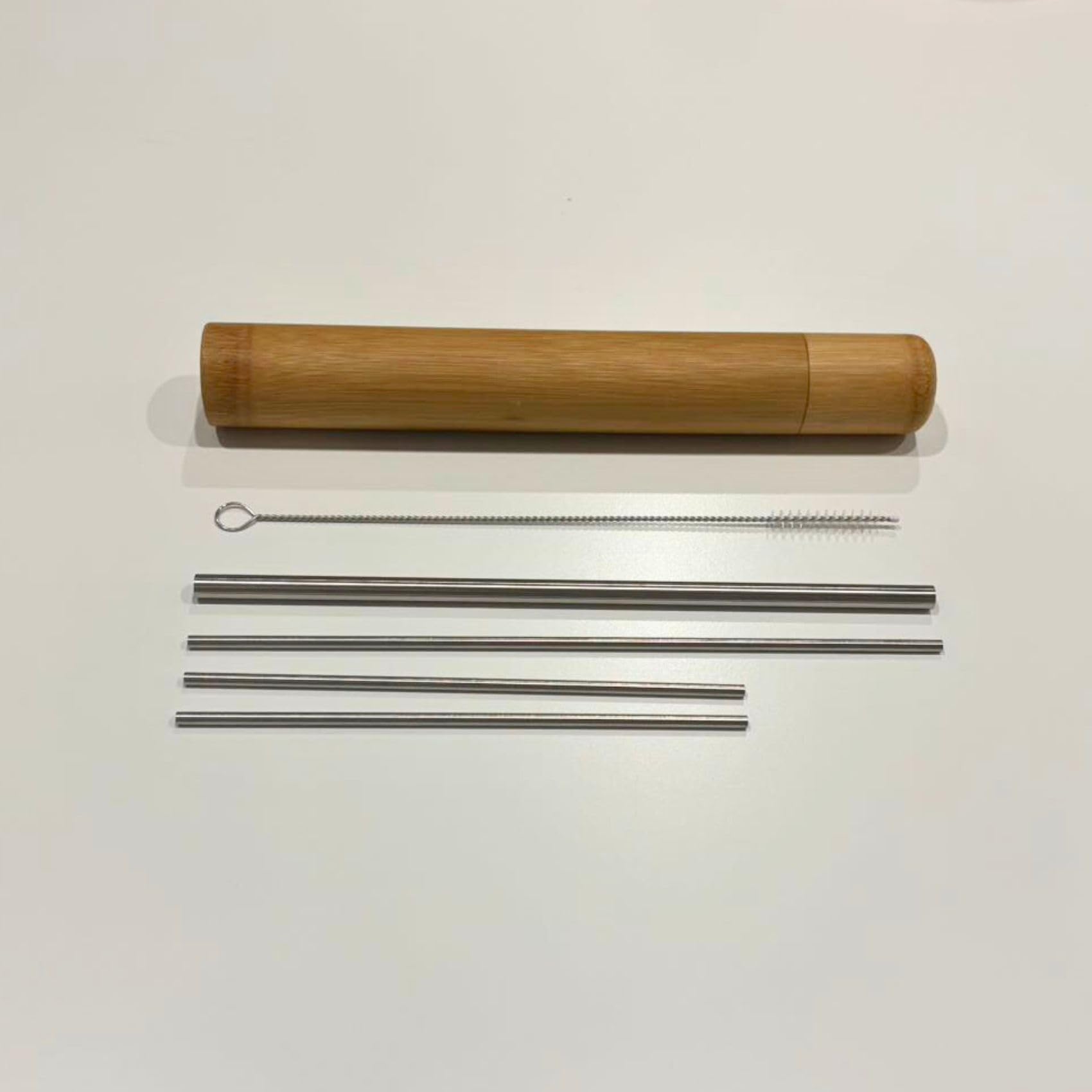 Singing Straws for Vocal Training Kit, Vocal Straw Set - 4 Voice Straws (2×5″×3mm, 1×7″×3mm, 1×7″×6mm) with Cleaning Brush & Bamboo Carry Tube - Portable Vocal Trainer for Singing