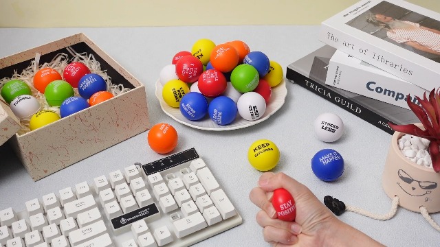 fidget toys - zwarte mini kubus voor stressverlichting