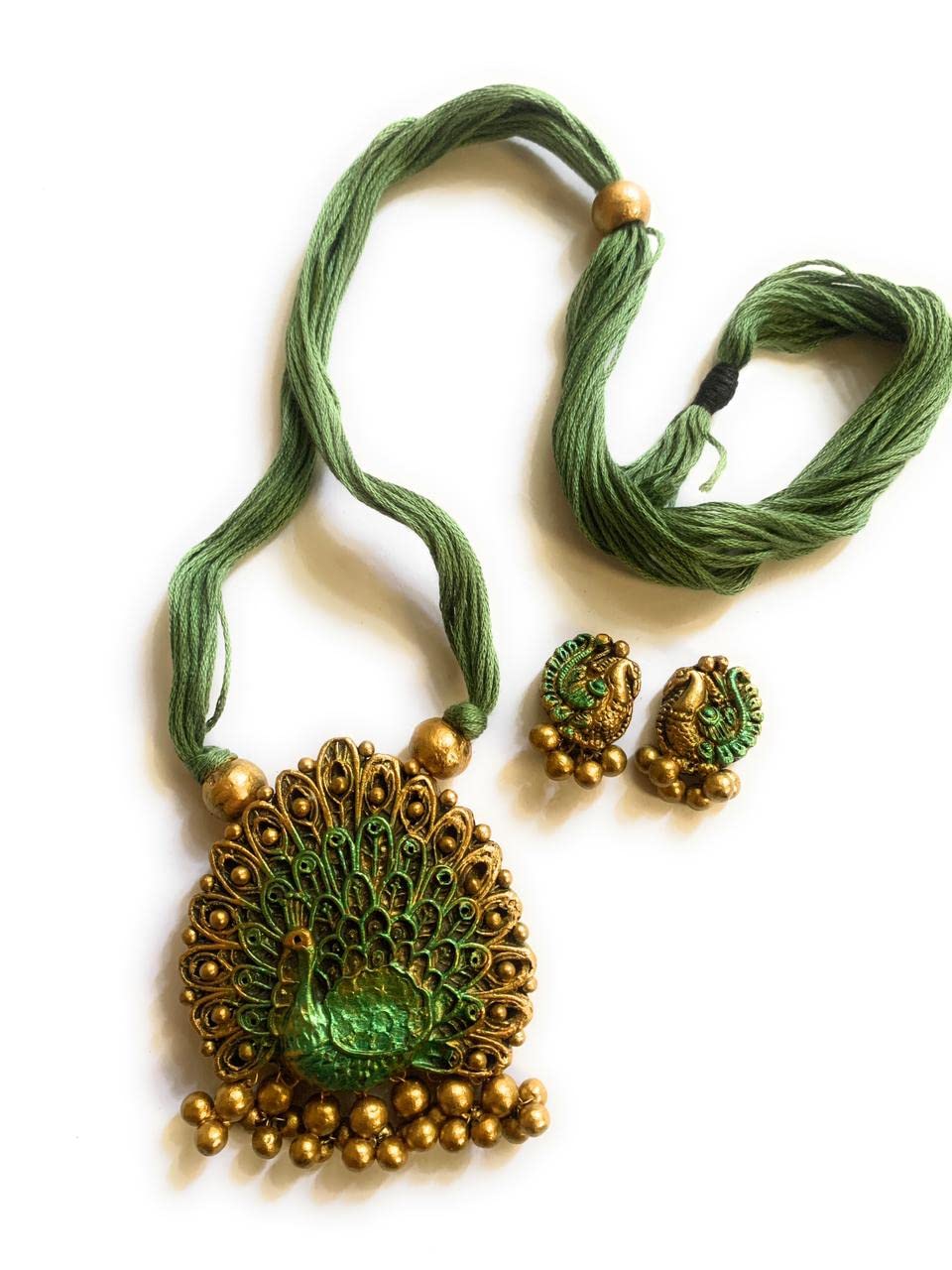 womens Handmade in Peacock pendant rope necklace set in Green&Gold