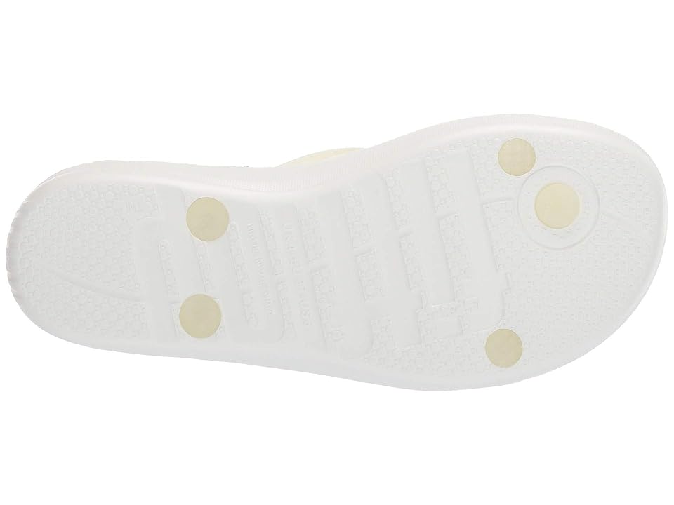 

FitFlop Iqushion Wave (Urban White Pearlised) Women's Shoes