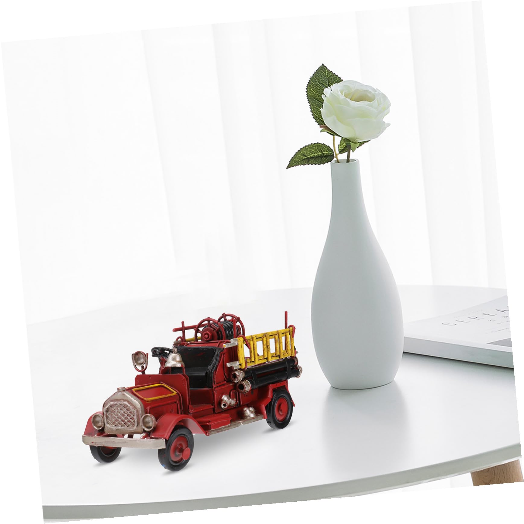 NOLITOY Kleiner Deko Vintage Feuerwehrauto Eisen, Modell aus Retro für Büro