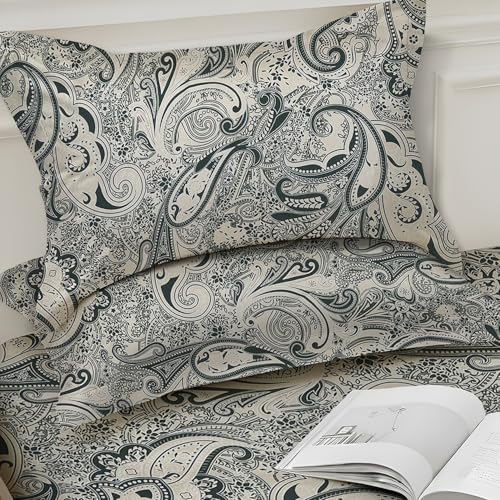 Image of Weave & Decor Super Soft Super Comfortable 144 TC 90x90 inches Printed Cotton Double Bed Bedsheet with Two Pillow Covers