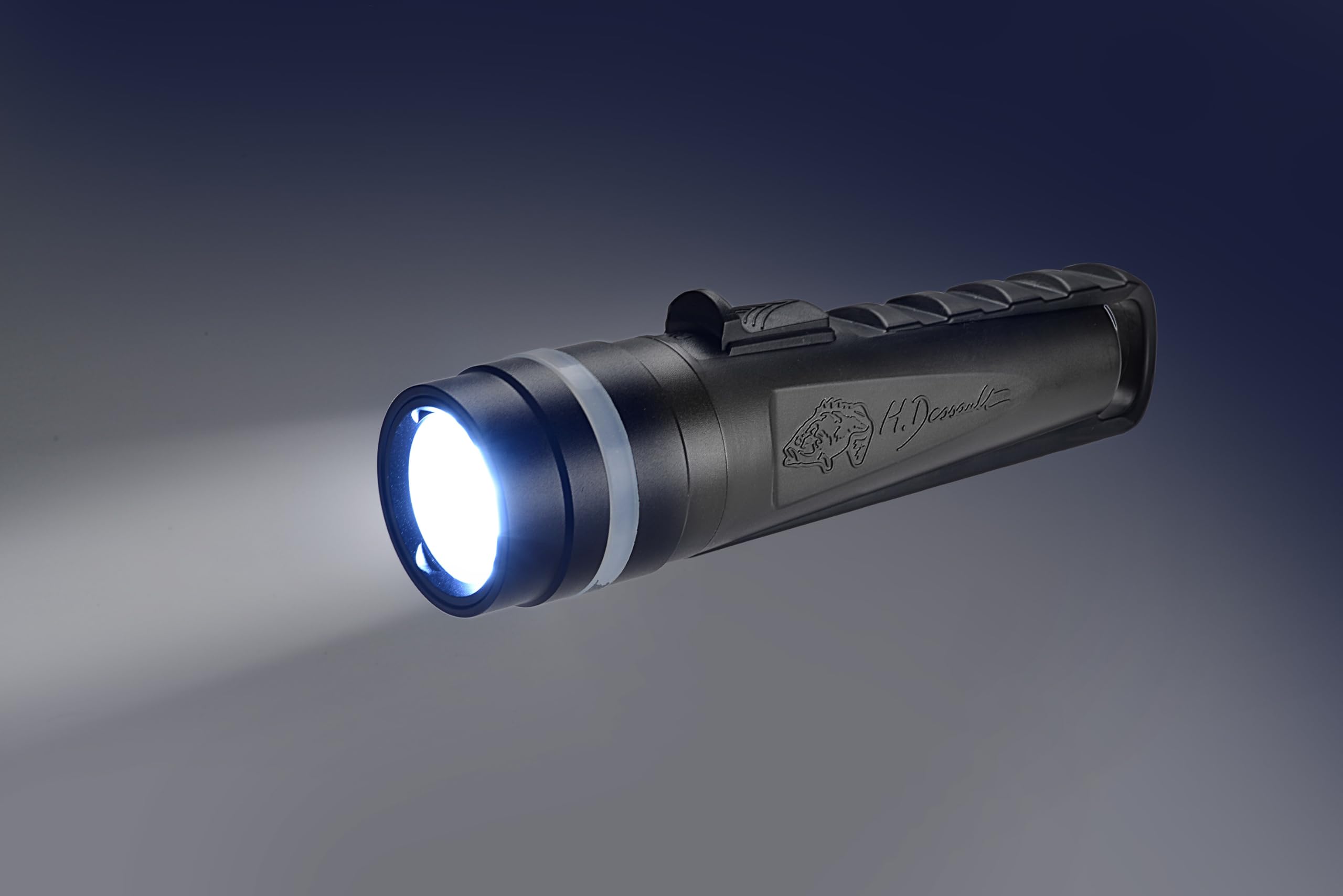 C4 TORCIA SIRIO H.Dessault - Torcia Subacquea Professionale 1.500 Lumen/circa 24.000 Lux - 100m Impermeabile - Fascio Concentrato 11° LED Alta Luminosità