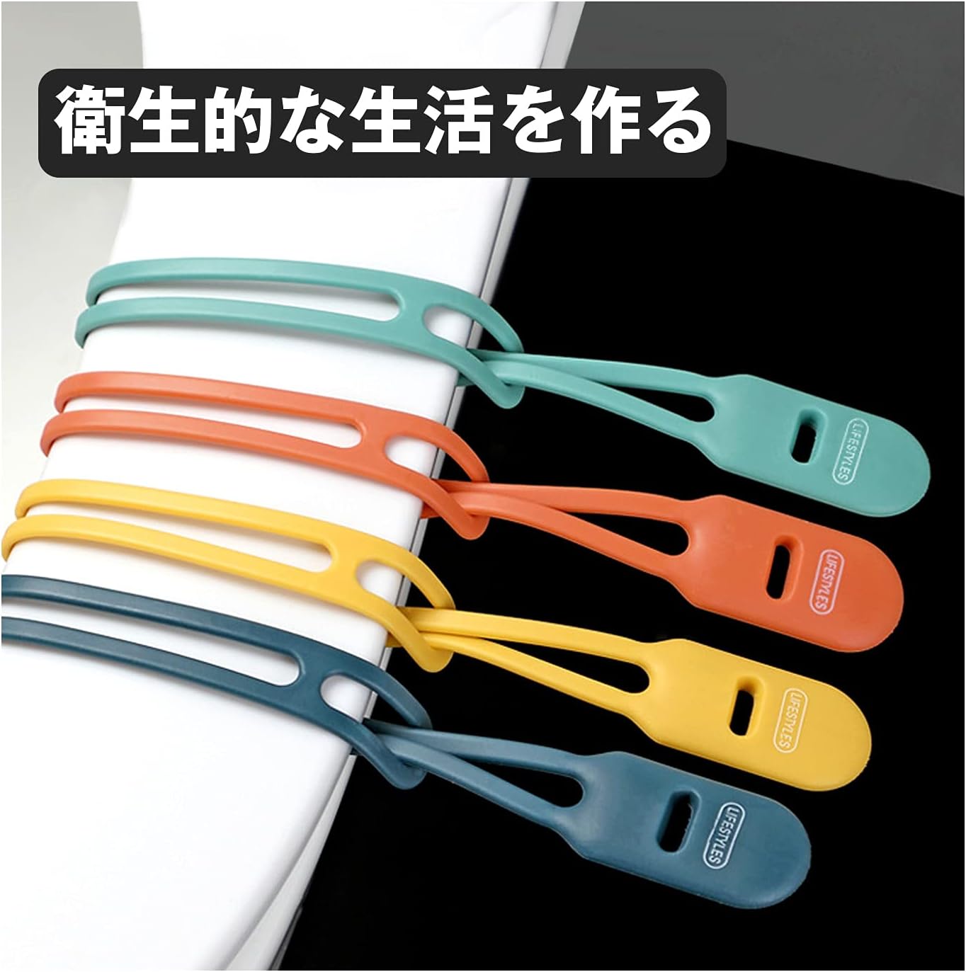 Toilet seat handle toilet seat handle toilet seat cover keeps hands clean easy to raise and lower clean hygienic for home use prevents falling off toilet supplies adjustable keeps away bacteria set o