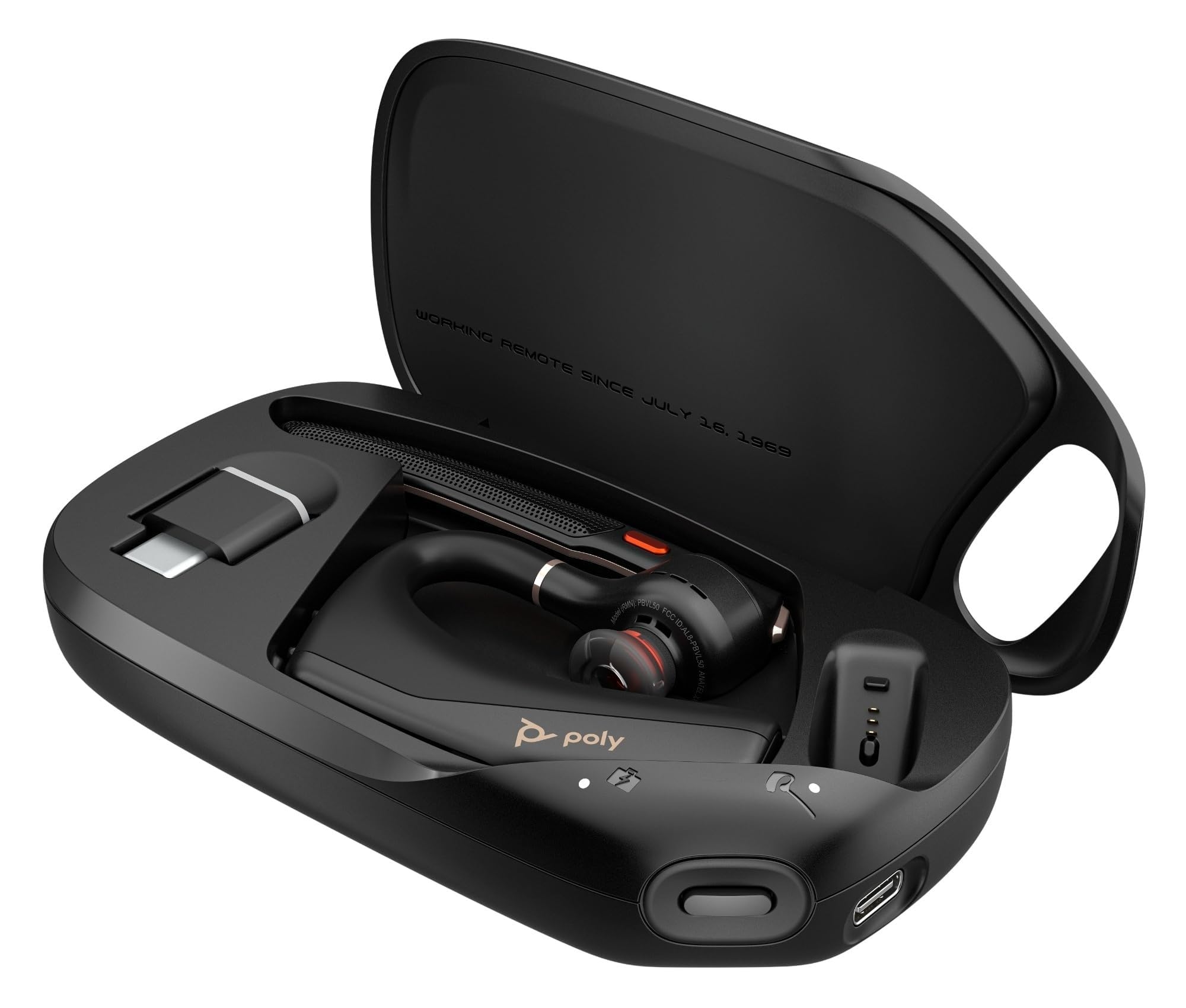 Poly Voyager Legend 50-M Headset UC con quattro microfoni, cancellazione del rumore, tecnologia Poly Noise Block, custodia di ricarica portatile, sensori intelligenti, comandi rapidi