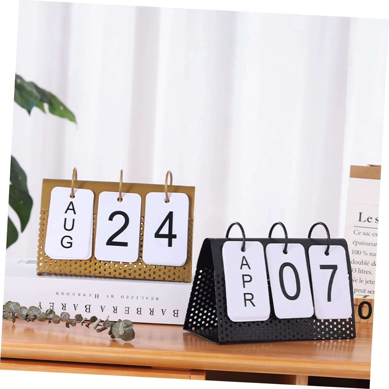 TEHAUX 4pezzi Calendario Decorativo Ferro Battuto Per Scrivania Design Rustico e Creativo Ornamentazione Per Casa e Ufficio Come Per Festività