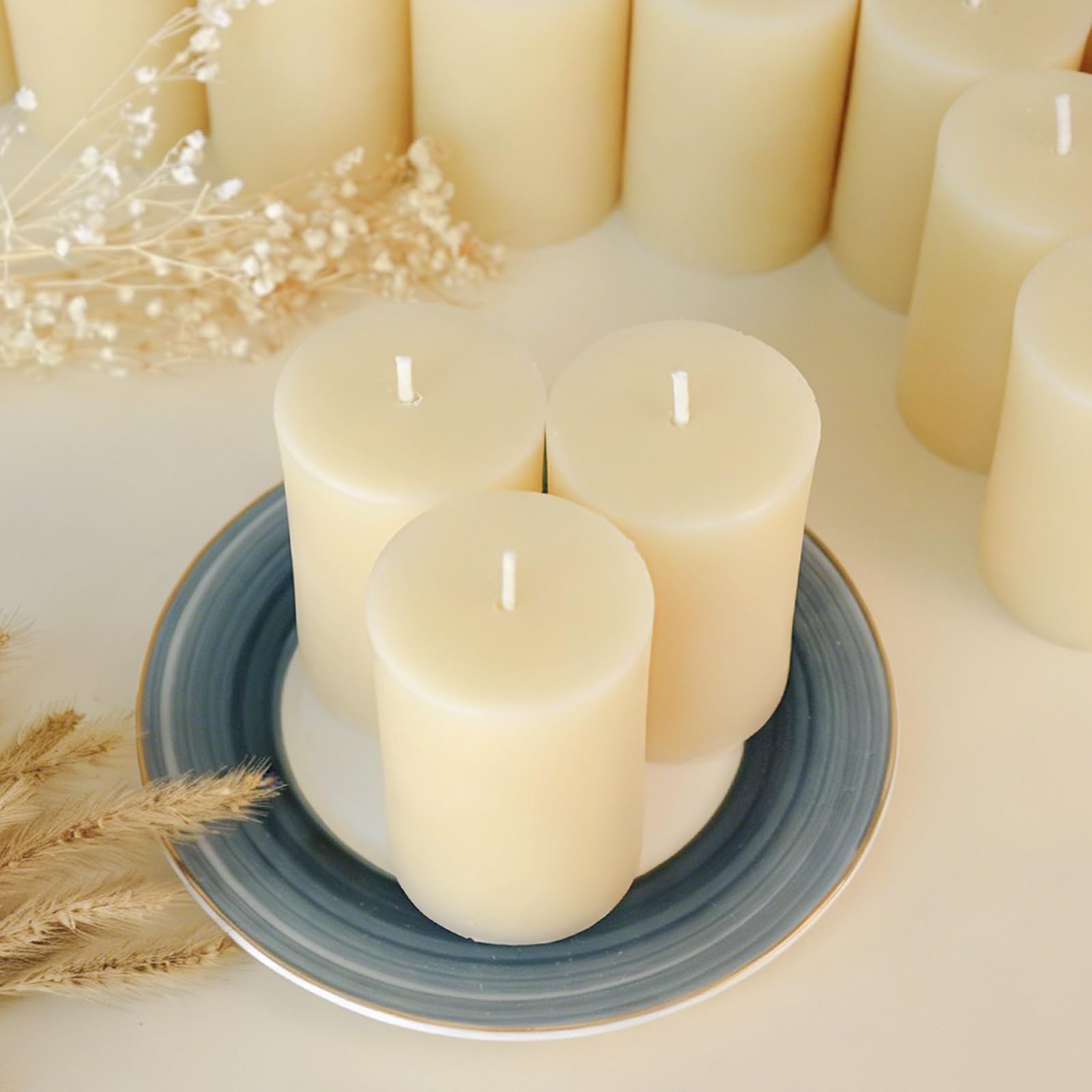 DEYBBY Set di 4 candele a colonna in cera d'api bianco avorio, 5,1 x 7,6 cm, candele in pura cera d'api con profumo naturale per decorazione oscurante, decorazione di emergenza, spa e relax