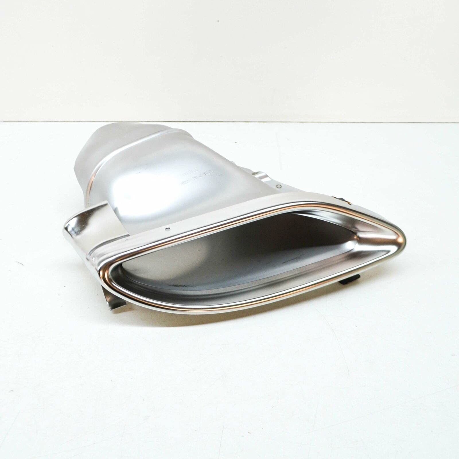 Auspuffblende rechts A2124902827 : Amazon.de: Auto & Motorrad