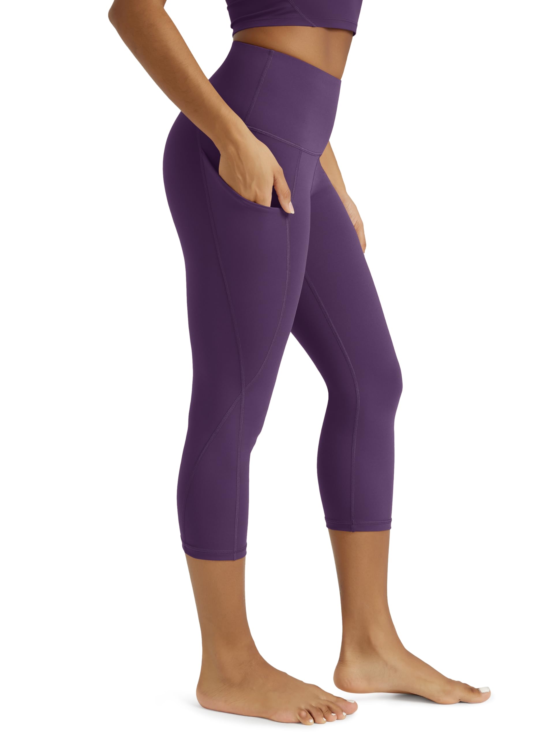 ODODOS Women's High Waisted Yoga Capris with Pockets, Tummy Control Non See Through Workout Athletic Running Capri Leggings