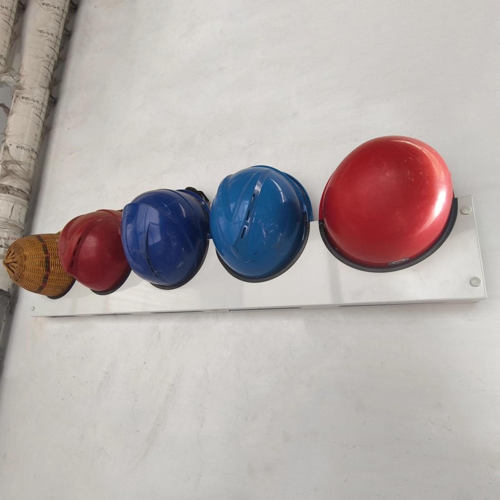 Soporte para Casco de Seguridad Organizador de Cascos de Seguridad para Pared, Soporte de Seguridad para Cascos de Seguridad en Talleres de Construcción(5 Grids)
