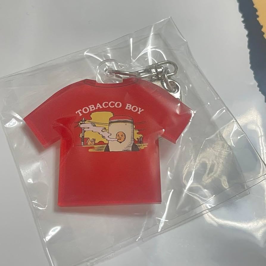 Amazon.co.jp: 東海オンエア タバコ君Tシャツ キーホルダー