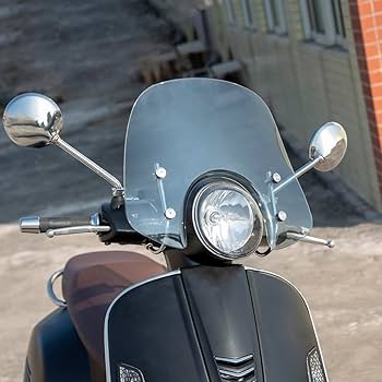 Vespa ウインドスクリーン　ショート　クリア　GTS150/300 Vespa ウインドスクリーン ショート クリア GTS150/300 High