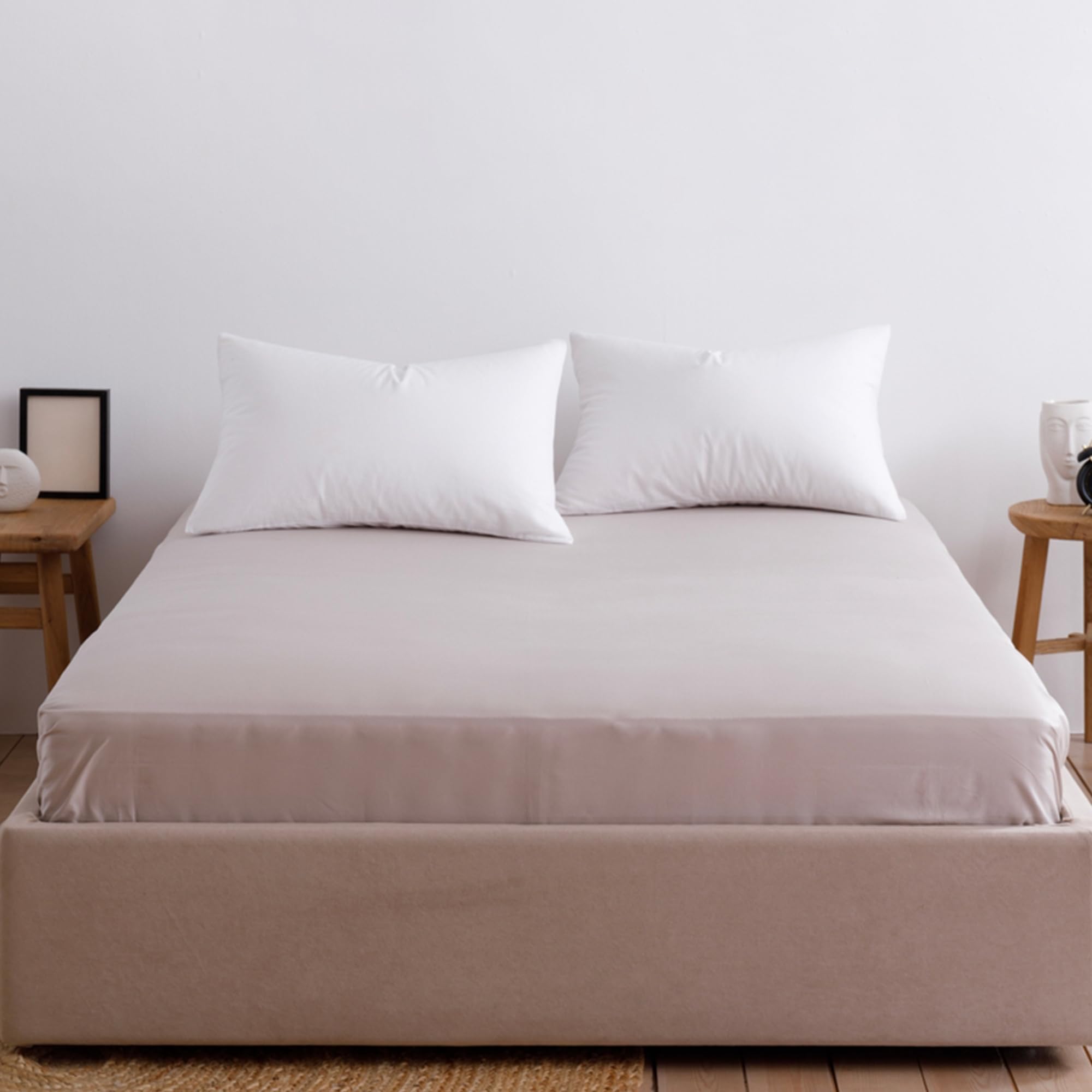 Snug City Microfibre Fitted Sheet - Super King - White