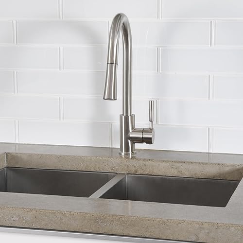 Miniatura 4 de Tienda Basics Grifo rociador desplegable de cocina moderno de un solo mango, níquel satinado