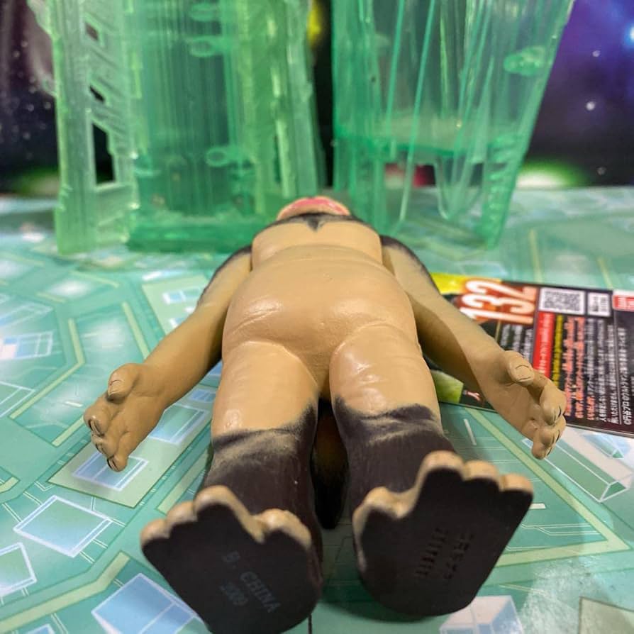 限界価格M1号フィギュア王誌上限定 ウルトラマン ソフビ ミドル