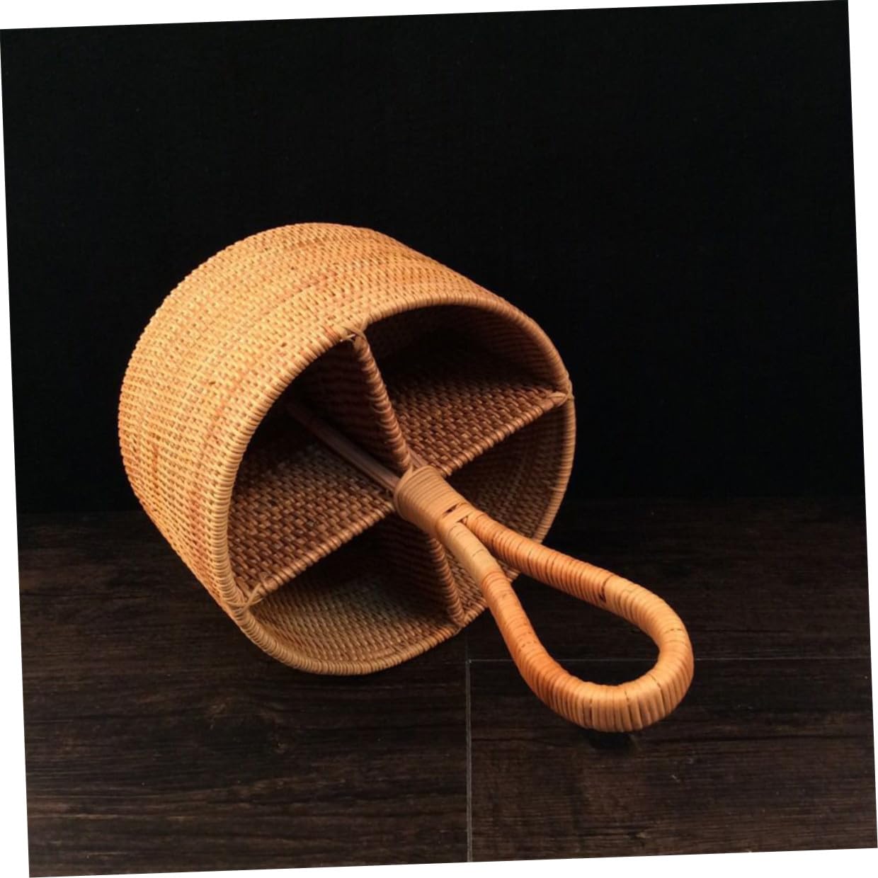 Aufbewahrungskorb aus Rattan für Schreibtisch und Homeoffice | Natürliche Flechtoptik, Leichtes Format für Kleine Utensilien, für Wohnbereich und Fotorequisiten