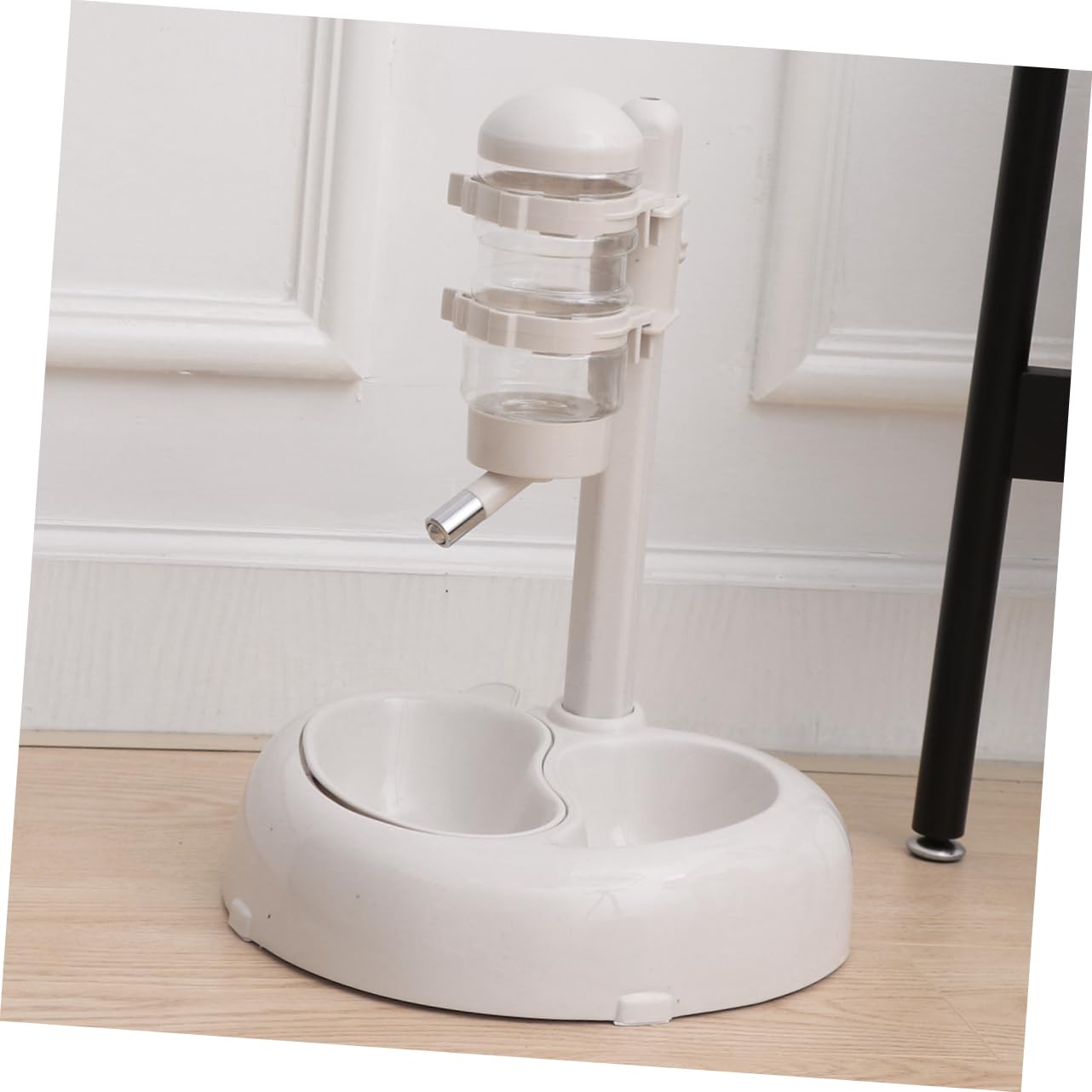 Distributore D’acqua Sospeso Automatico per Cani e Gatti | Plastica Bianca, Design a Rotazione Scanalatura Anti-overflow, Accessorio per Animali Domestici