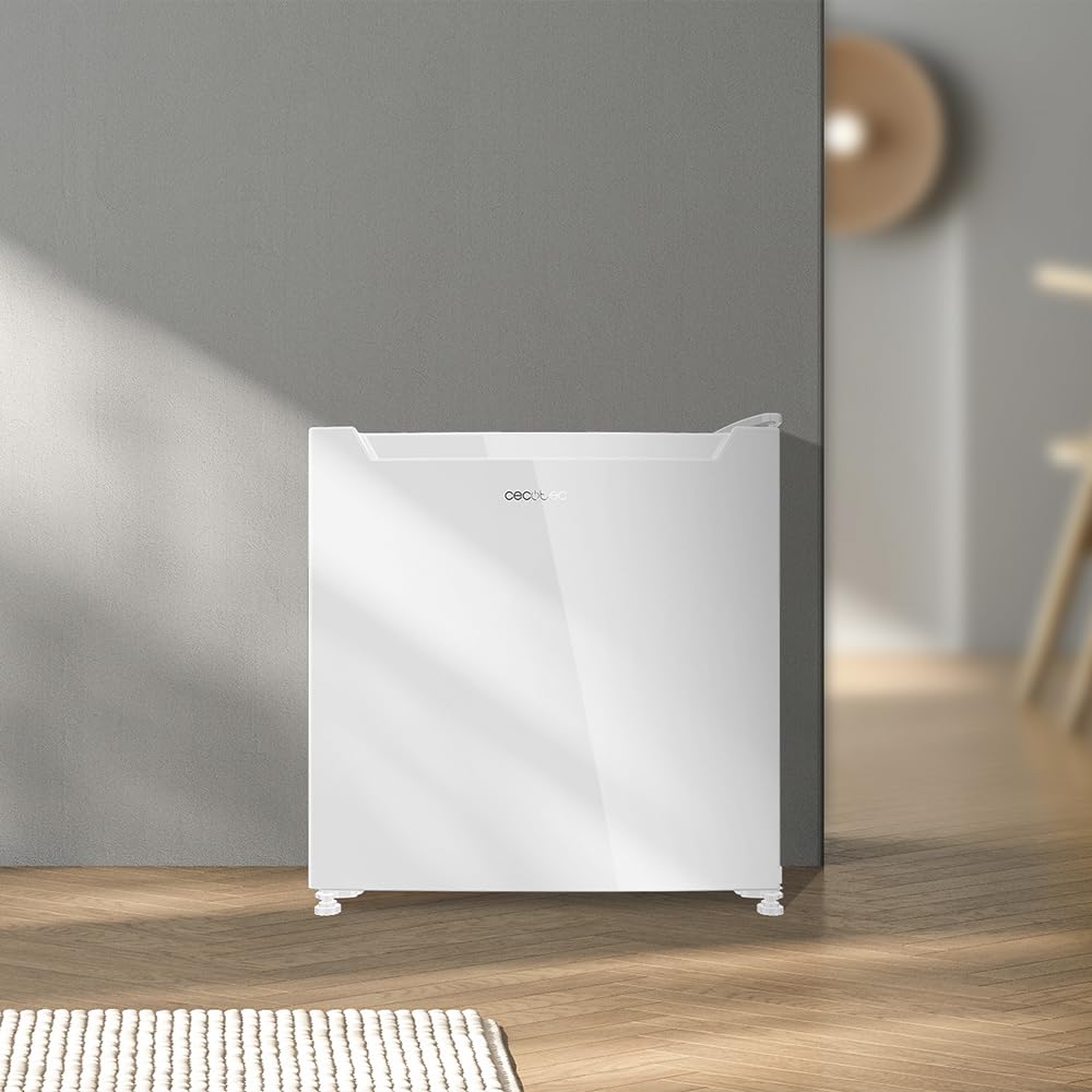 Cecotec Mini Frigorífico Convertible a Congelador 31L Bolero CoolMarket TT 31 Dual White E. Minibar con Función Nevera o Congelador, Alto 49,6cm y 47,4cm de Ancho, Control Mecánico, Blanco